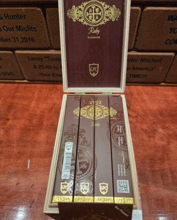 1502 Ruby Toro Single