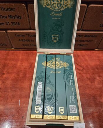 1502 Emerald Toro Single